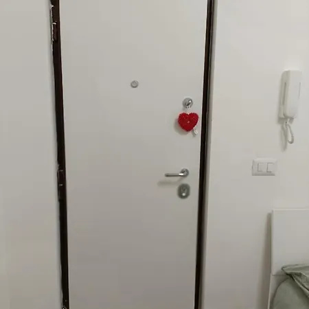Self Check In Mini Loft Mirosa Бари